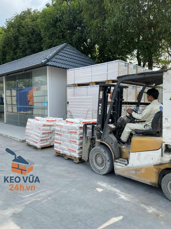 Keo Vữa 24h chuyên cung cấp bột bả skimcoat chính hãng, giá tốt, giao hàng nhanh 24h.