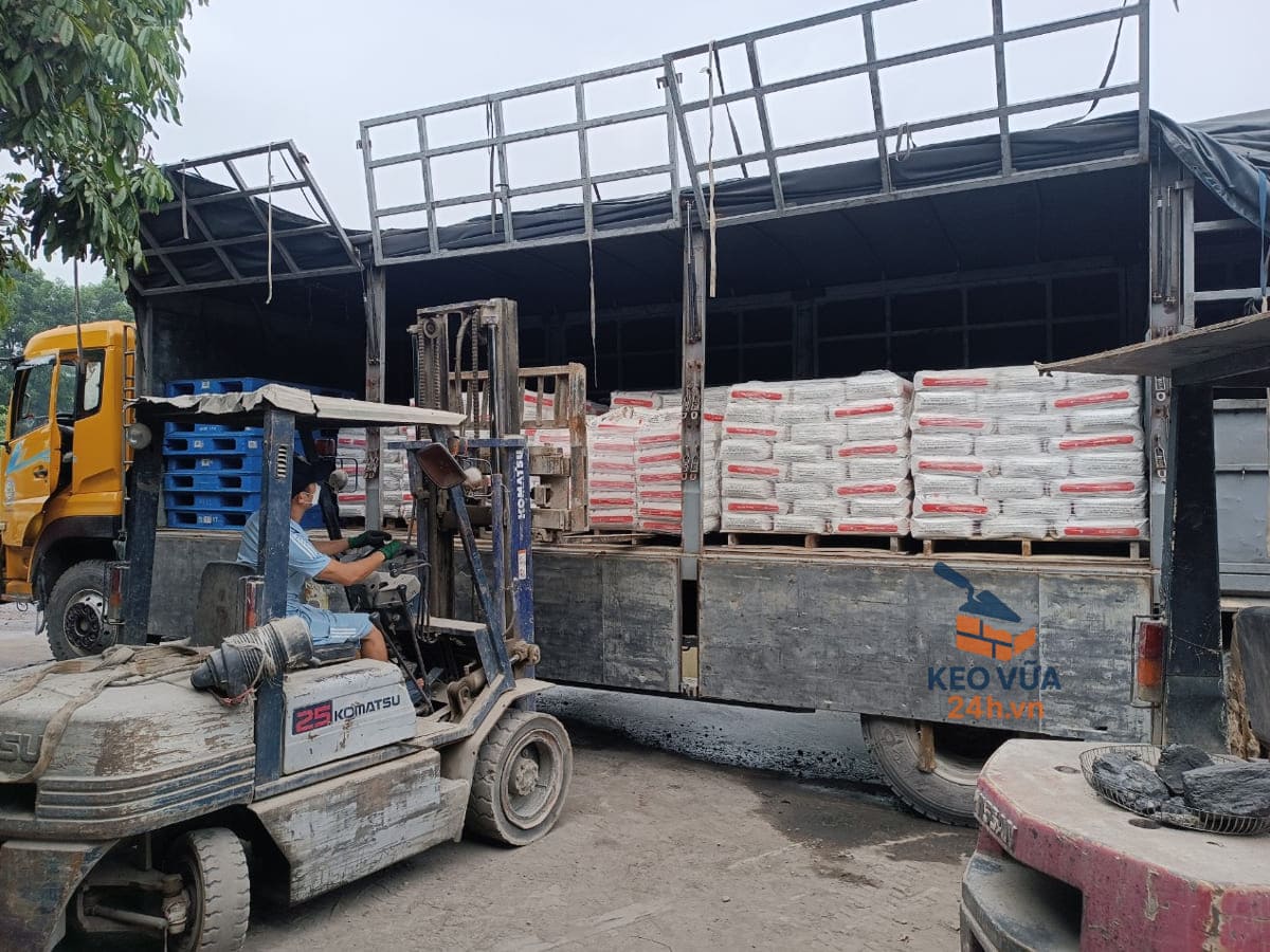 Vận chuyển keo dán gạch Mater giao nhanh 24h tới công trình