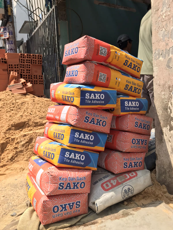 Chuyên cung cấp keo ốp lát Sako, giao hành nhanh, chính hãng về chân công trình