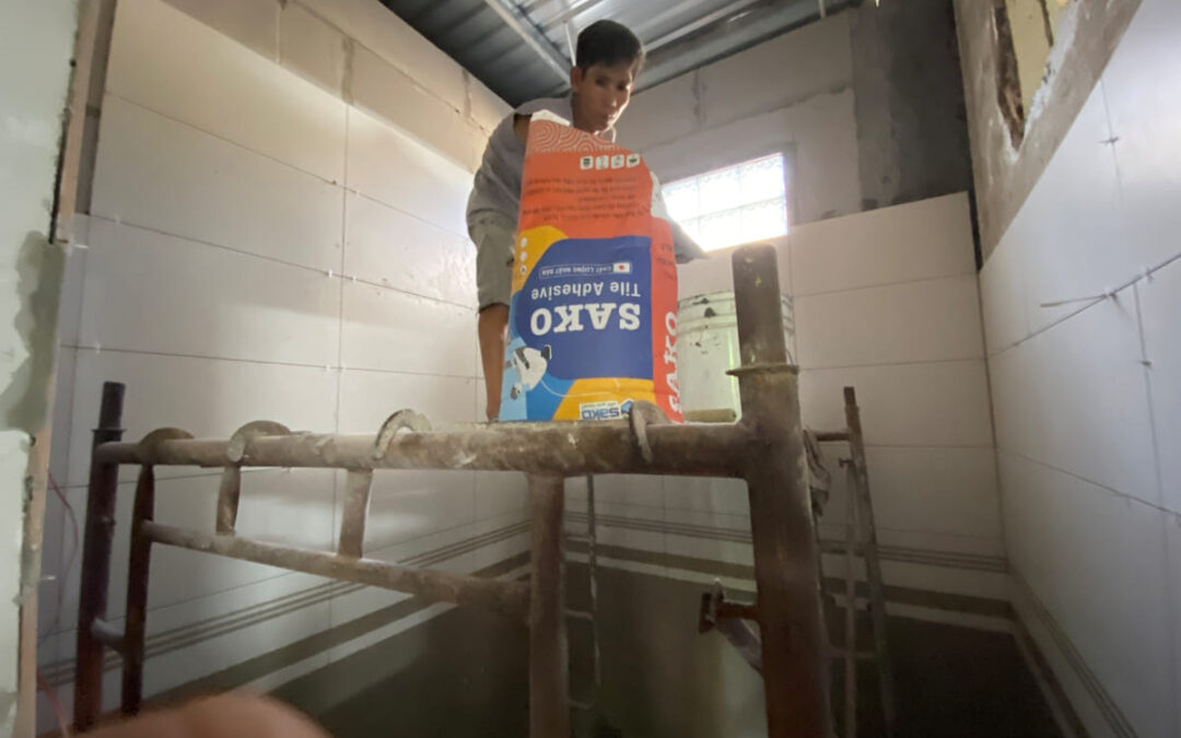 1 bao keo dán gạch dùng được bao nhiêu m2?