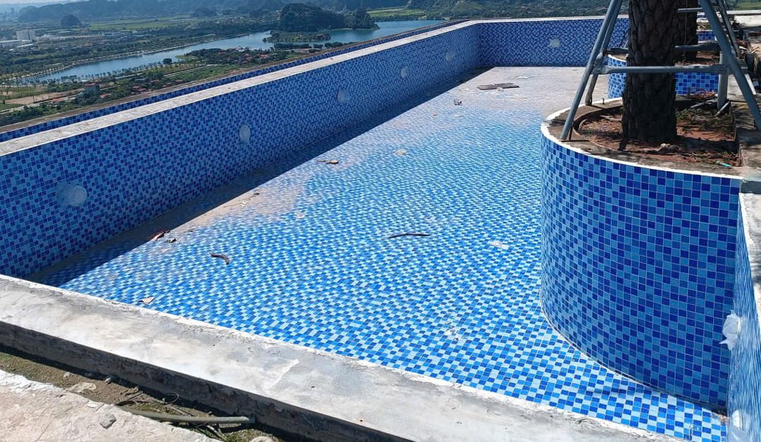 Lựa chọn keo dán gạch bể bơi chống thấm loại tốt và phù hợp nhất.