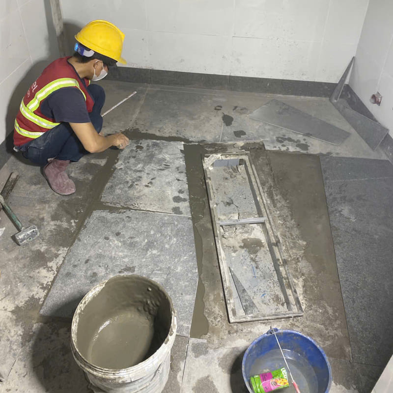Lát gạch nền nhà vệ sinh chống thấm hiệu quả và đảm bảo thẩm mỹ